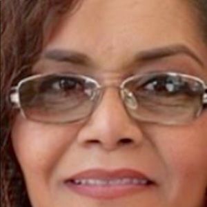 Meet your Posher, Alejandra